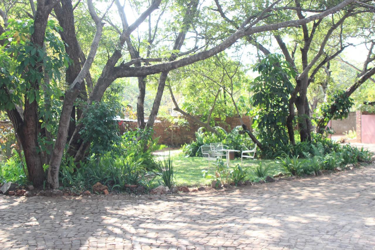 Mosi-Ua-Tunya Lodge Victoria Falls Luaran gambar
