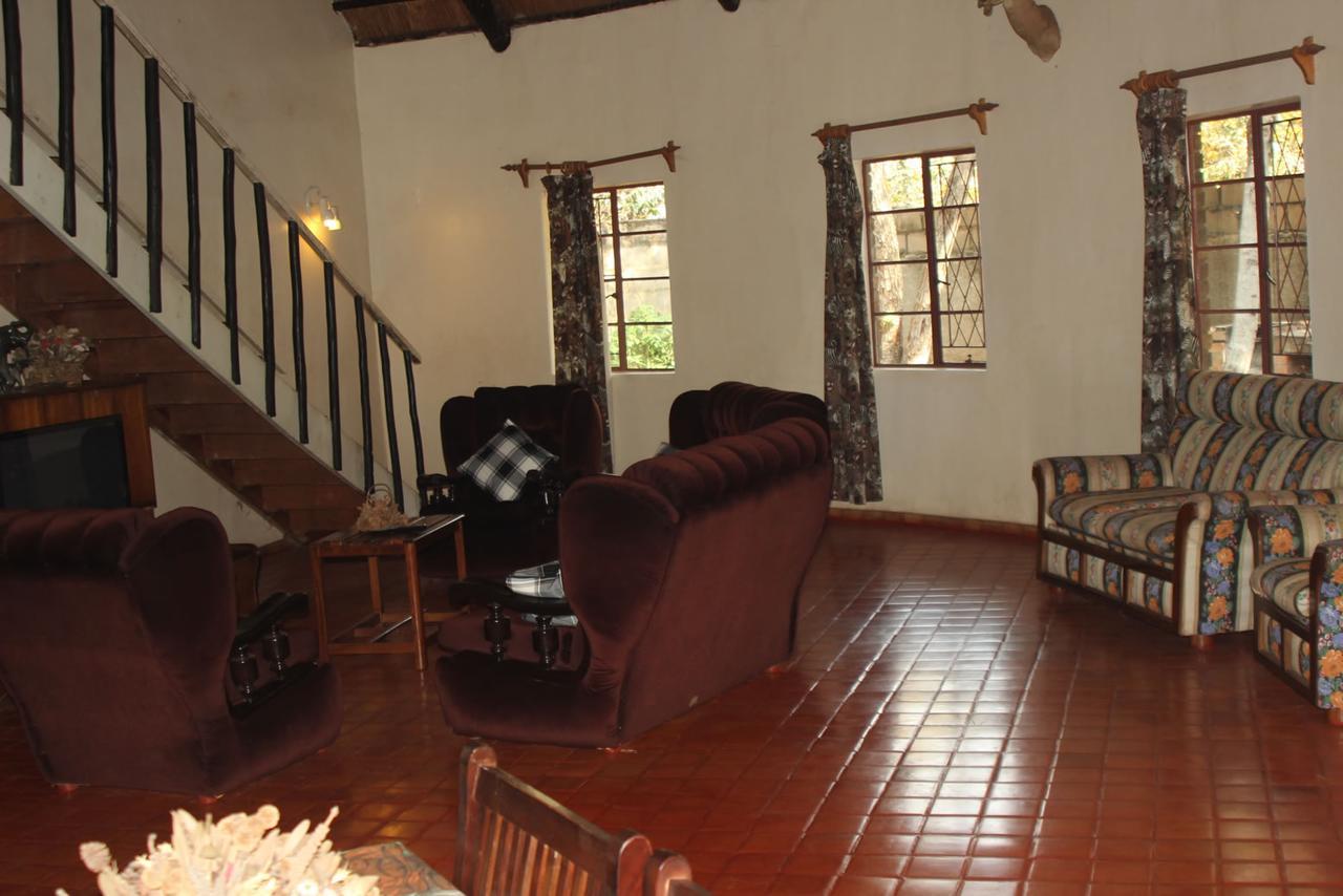 Mosi-Ua-Tunya Lodge Victoria Falls Luaran gambar